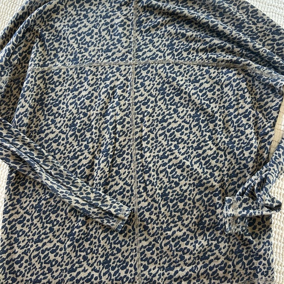 Zara Leopard Print Long Sleeve Top - Picture 4 of 5